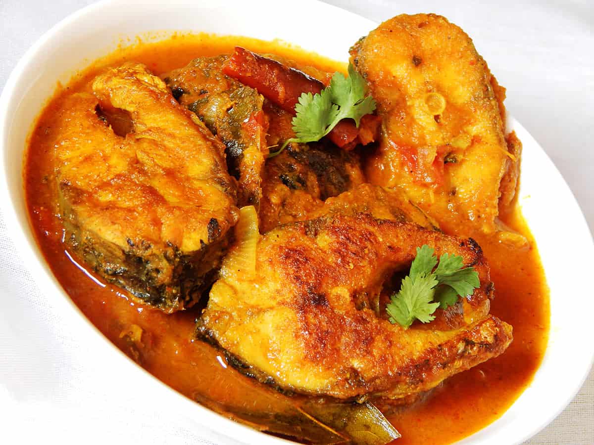 Fried Fish Curry Recipe Kerala Style | Varathu Meen Curry Recipe